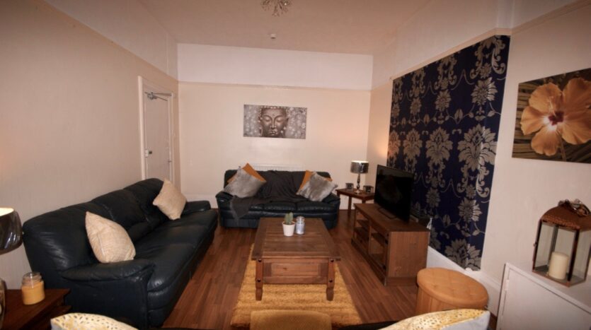 7 Bed Semi-Detached House, Hartington Road, L8