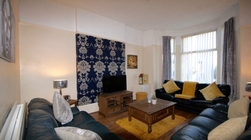 7 Bed Semi-Detached House, Hartington Road, L8