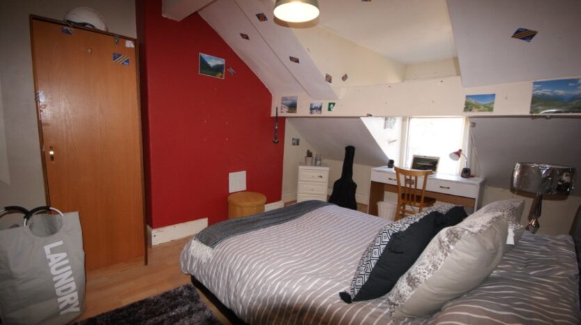 7 Bed Semi-Detached House, Hartington Road, L8